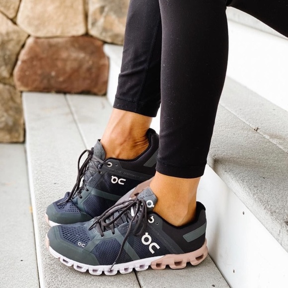 On Running Shoes On Cloud Running Shoes Cloudflow Rock Rose